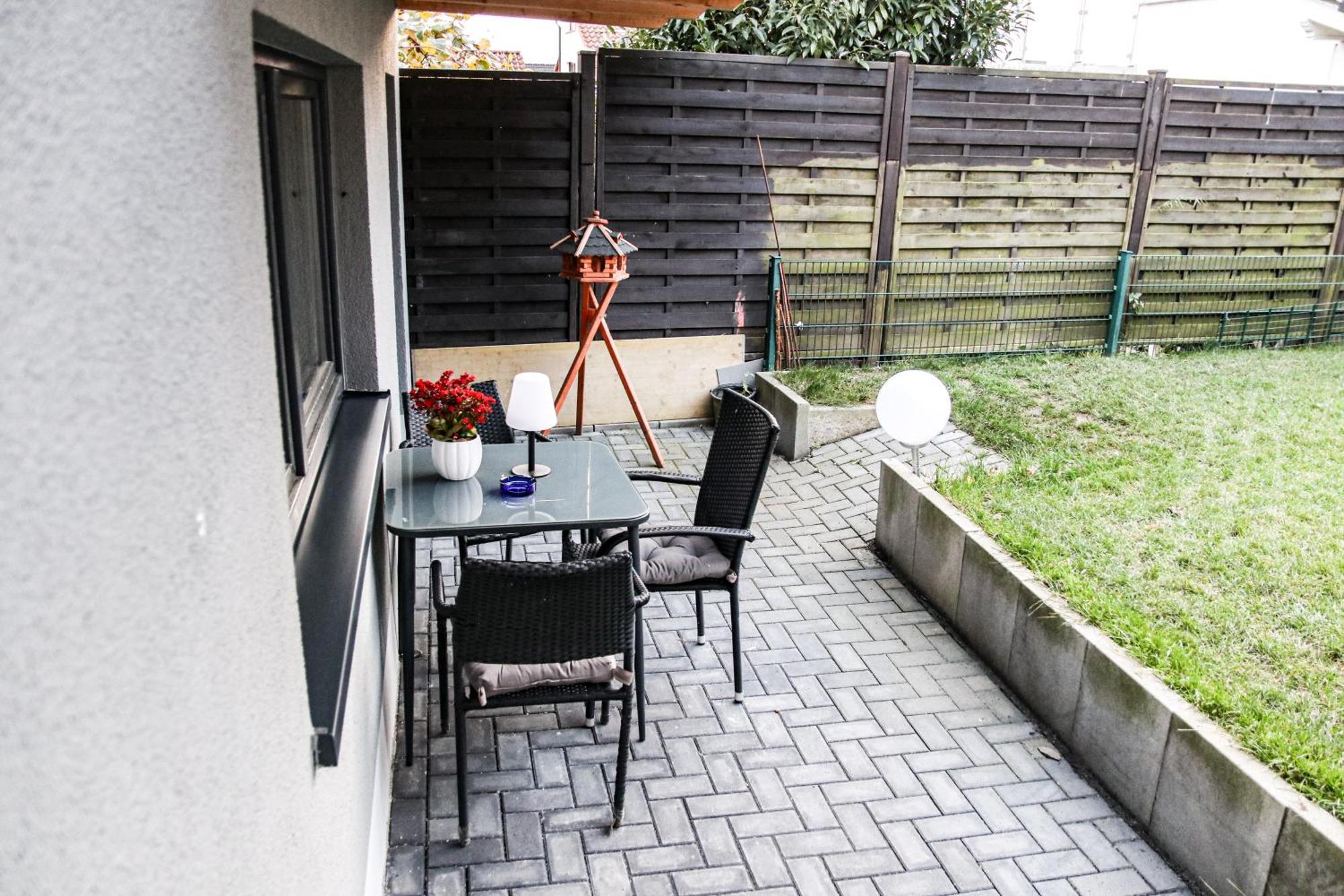 Ruhige Wohnung Mit Terrasse Oberbrechen Exterior photo